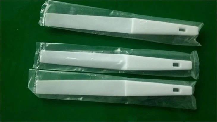 White SMT Solder Paste Spatula White SMT Solder Paste Spatula